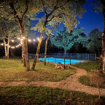 Le Domaine De La Claire Fontaine Gites -Chambres D'Hotes Montvalent Buitenkant foto