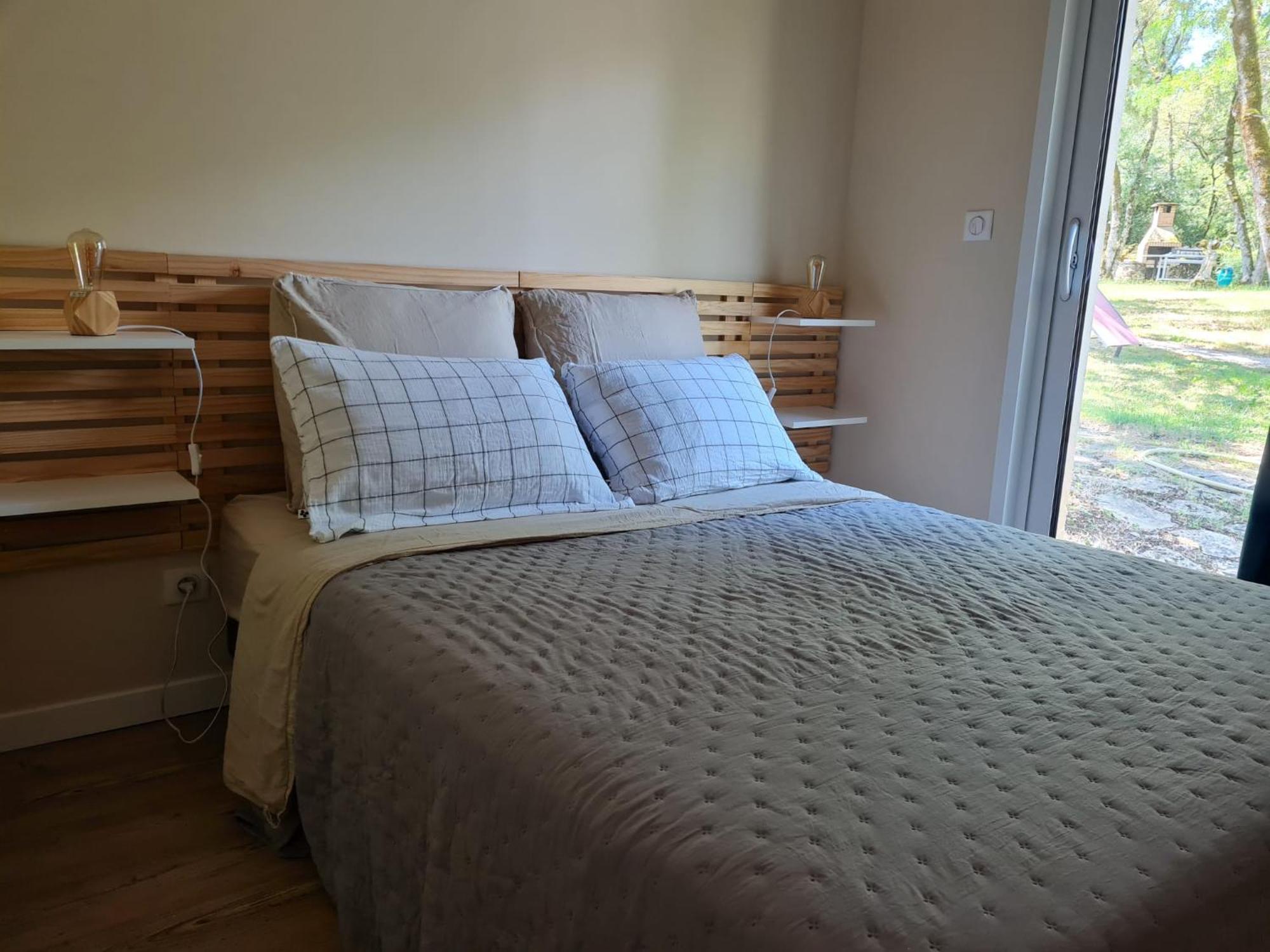 Le Domaine De La Claire Fontaine Gites -Chambres D'Hotes Montvalent Buitenkant foto